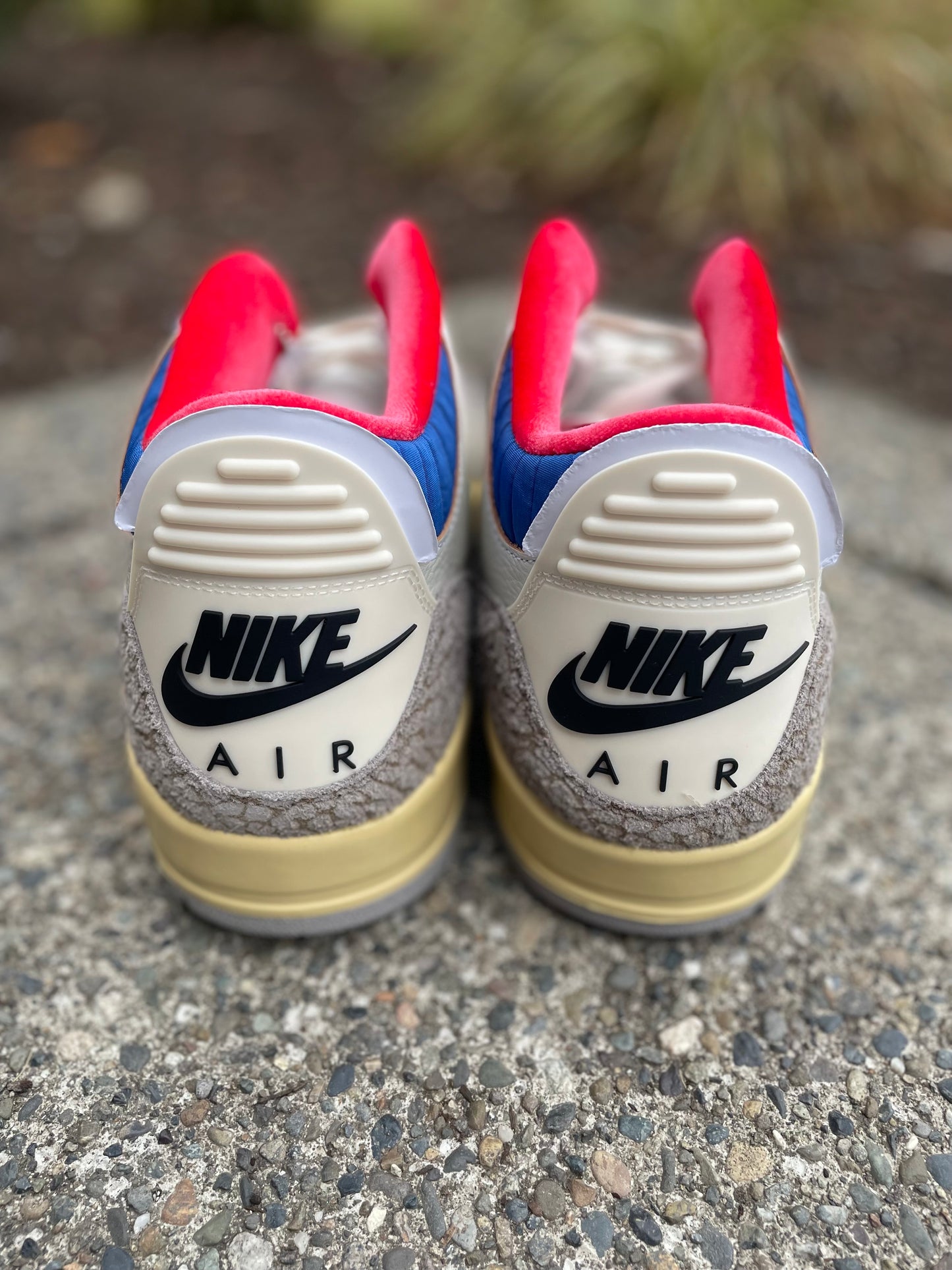 New Jordan 3 retro “Seoul” 2.0 size 13 with box - IB14821-100