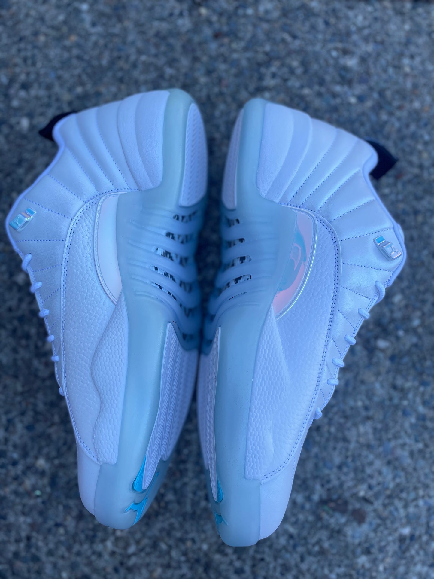 DB0773-190 New Jordan 12 Easter low size 13 with box