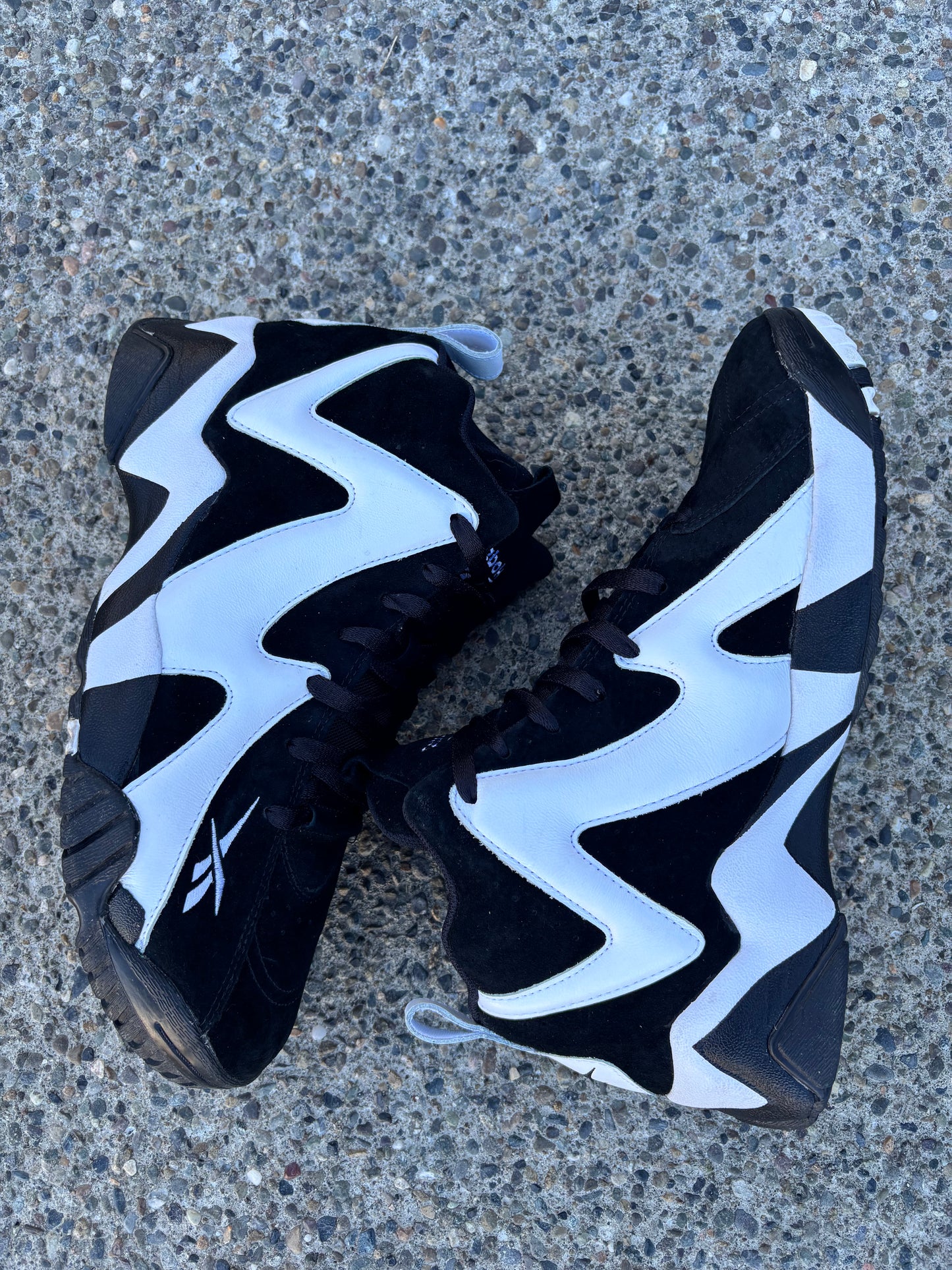 Pre Owned 2020 Reebok Kamikaze II Black White Men’s Size 12 No Box -FV2969