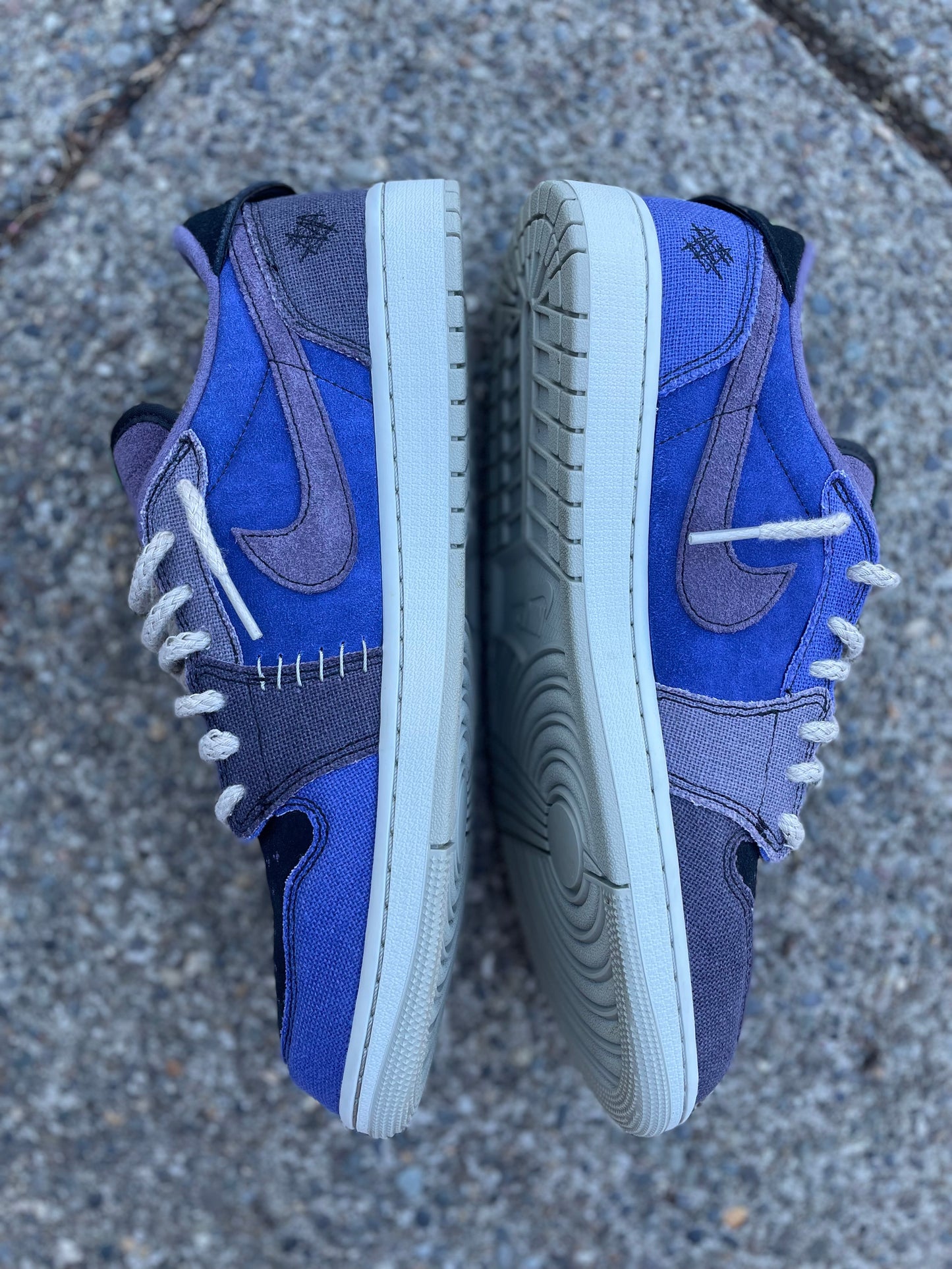 IH2309-500 -Pre owned Jordan 1 low OG Zion voodoo purple  size 12 with box
