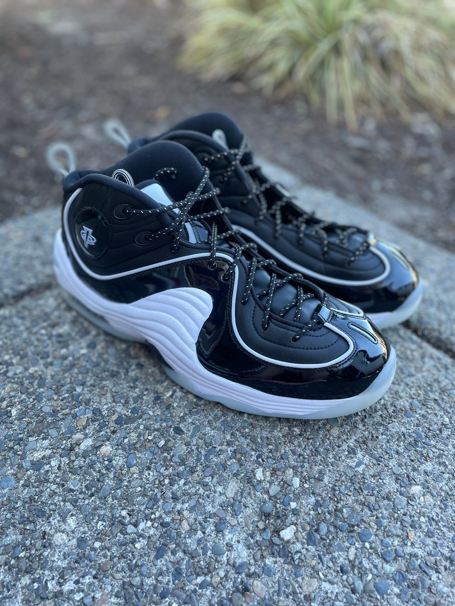 DV0817-001 Pre owned Nike Penny 2 black patent size 14 no box