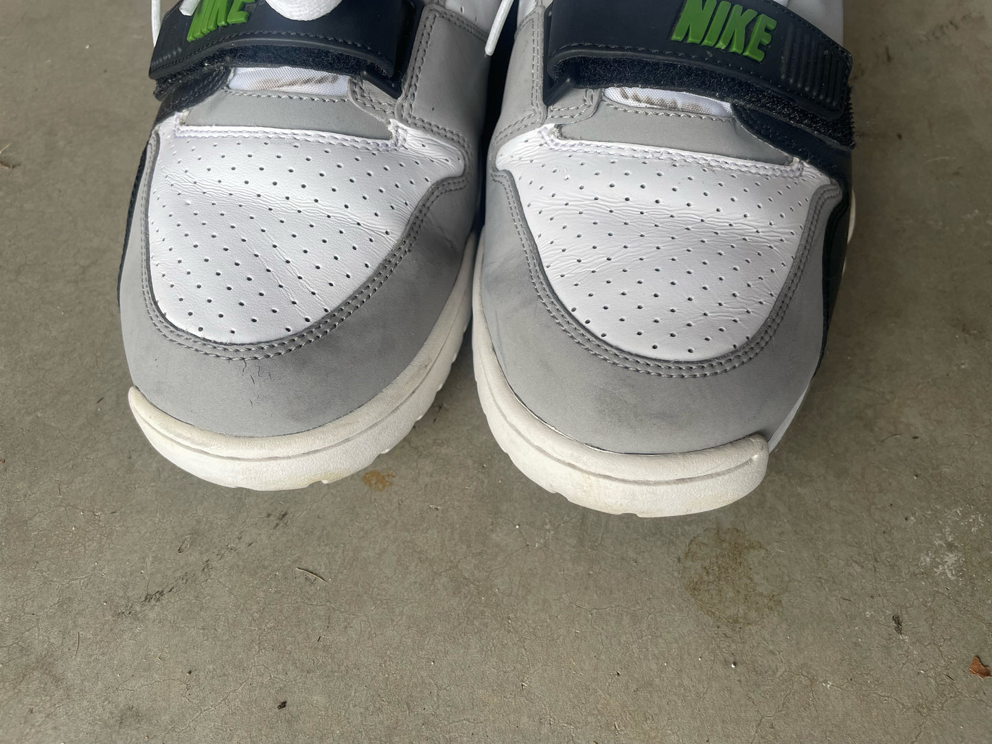 Pre owned Nike trainer 1 “Chlorphyl” sample men’s size 12 no box -