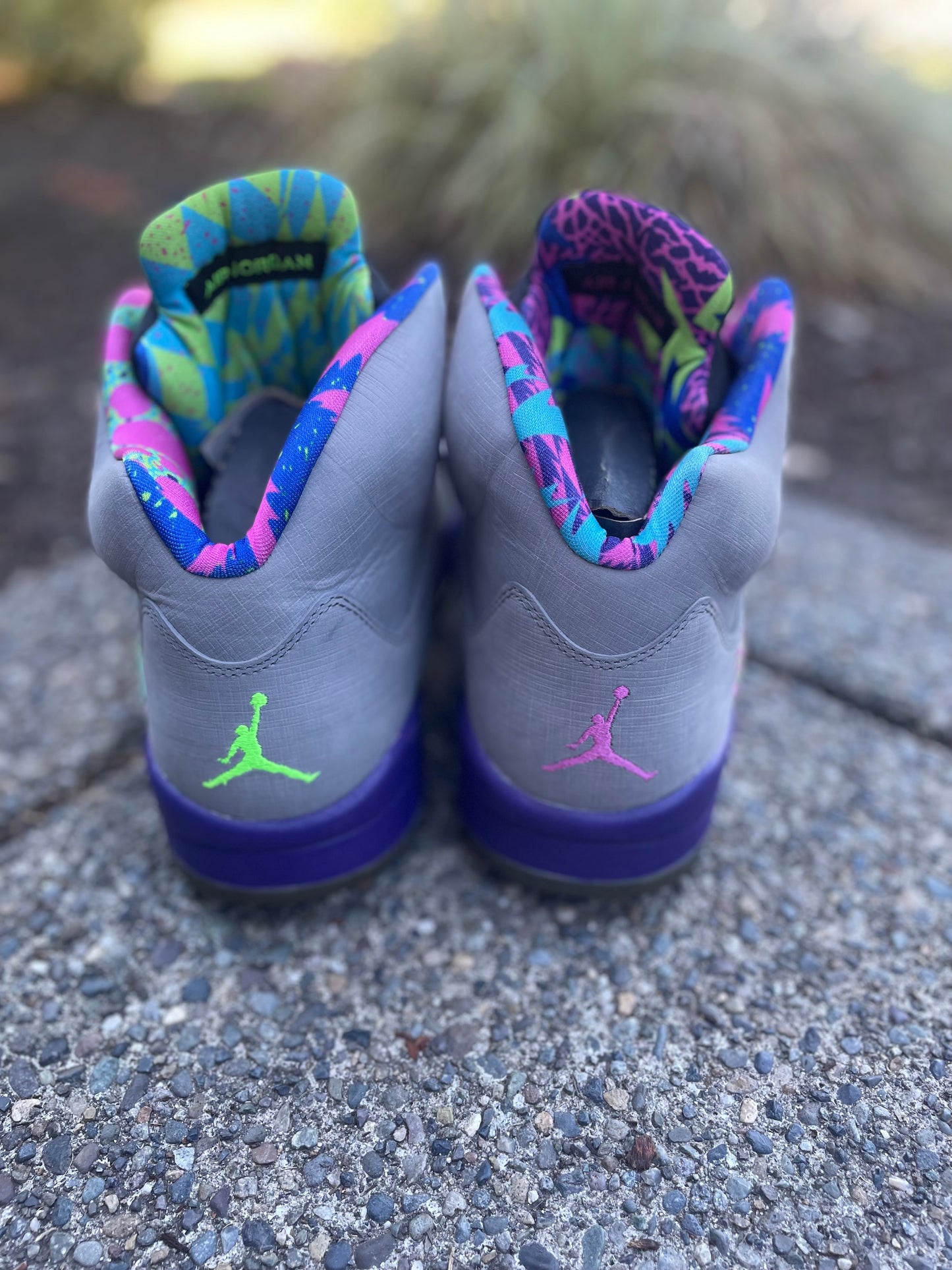 621958-090- Pre owned 2013 Jordan 5 Belair size 13 with box