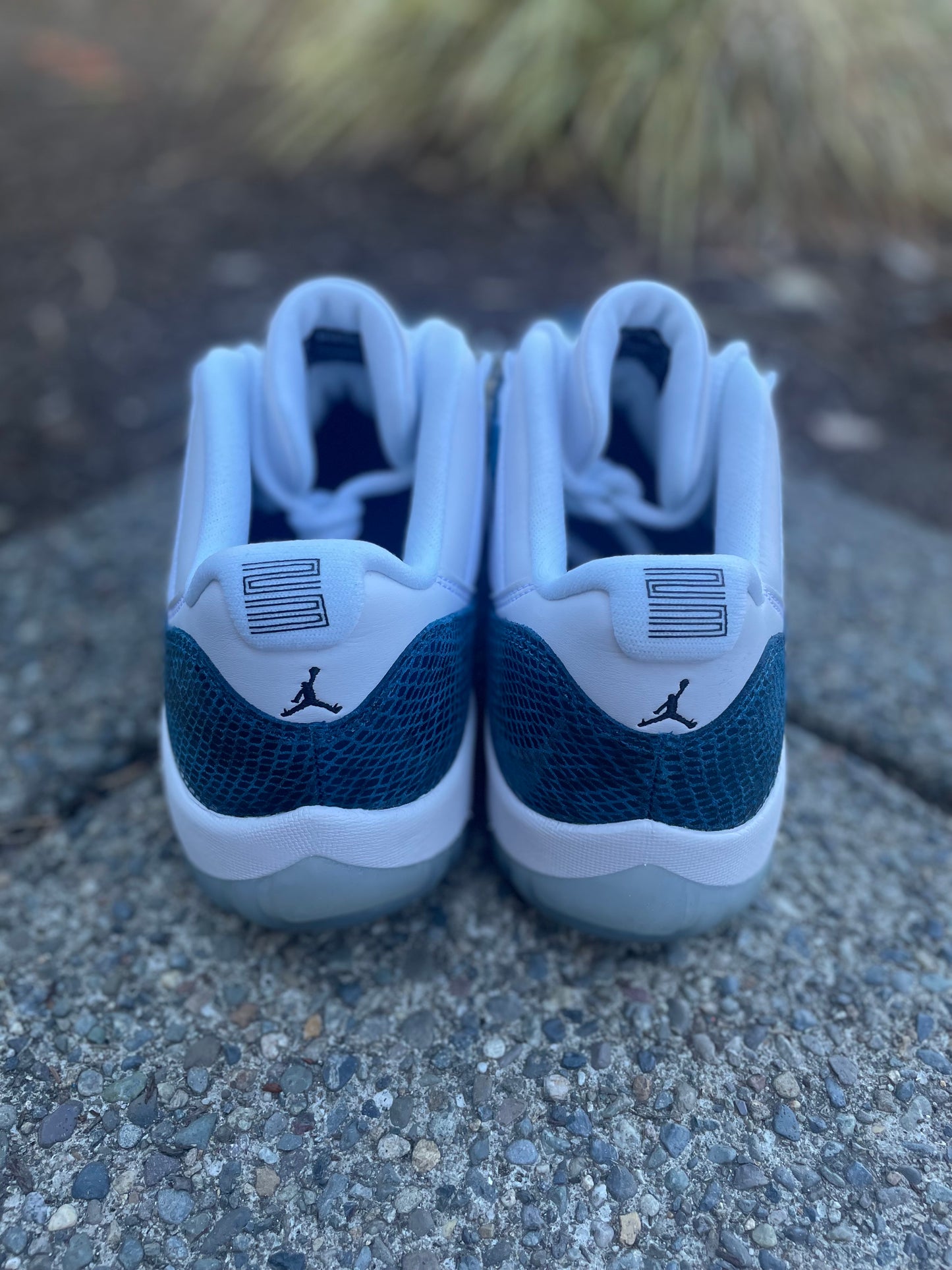 CD6846-102 New 2019 Jordan retro 11 snakeskin navy size 13 with box
