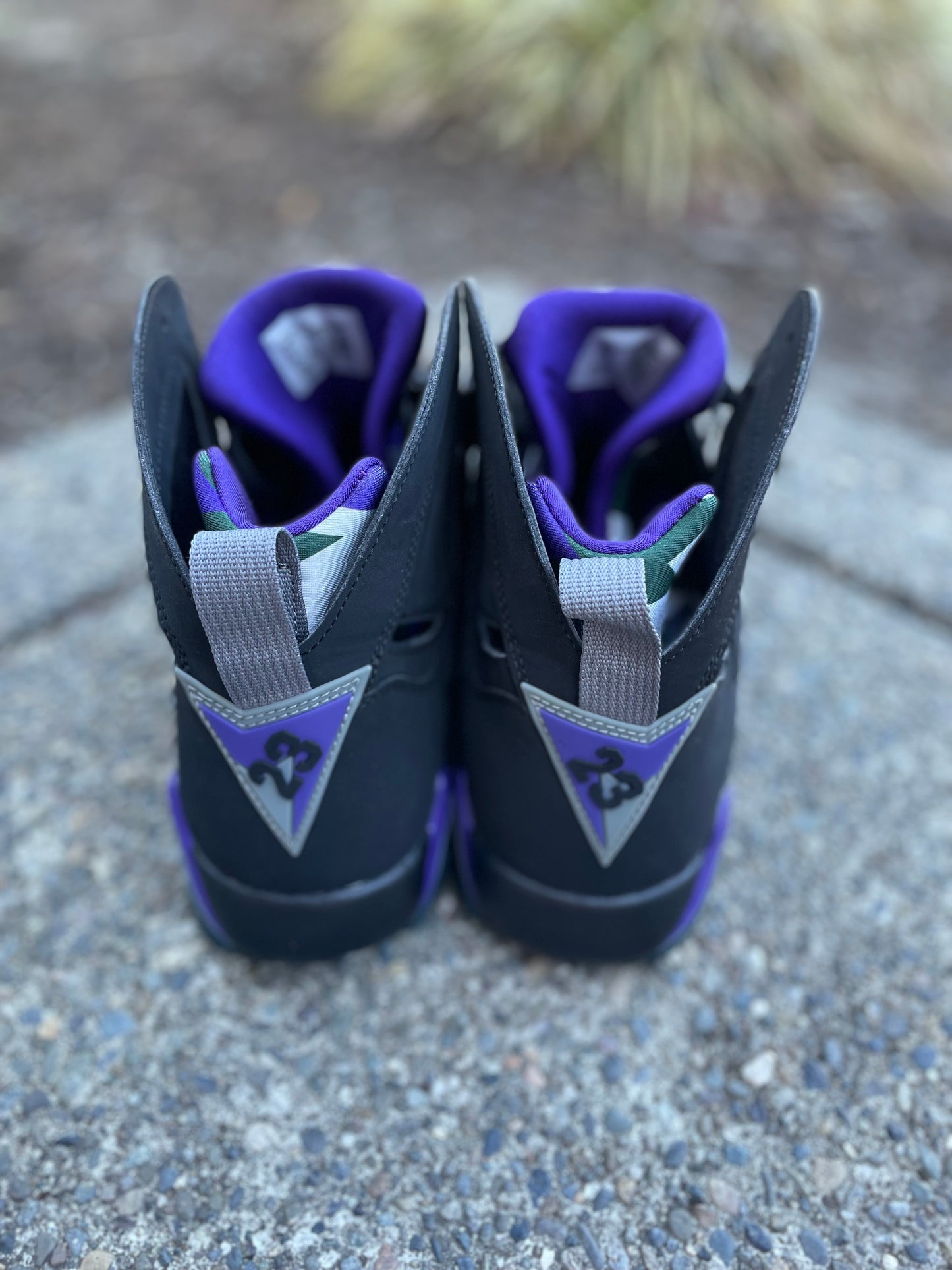 304775-503 -Pre owned Jordan 7 retro Ray Allen Bucks size 13 no box