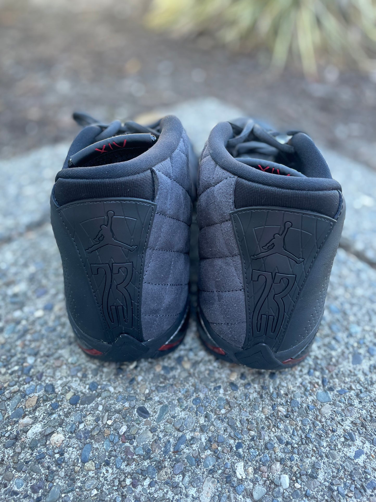 BQ3685-001 - Pre owned Jordan 14 retro SE size 13 with box