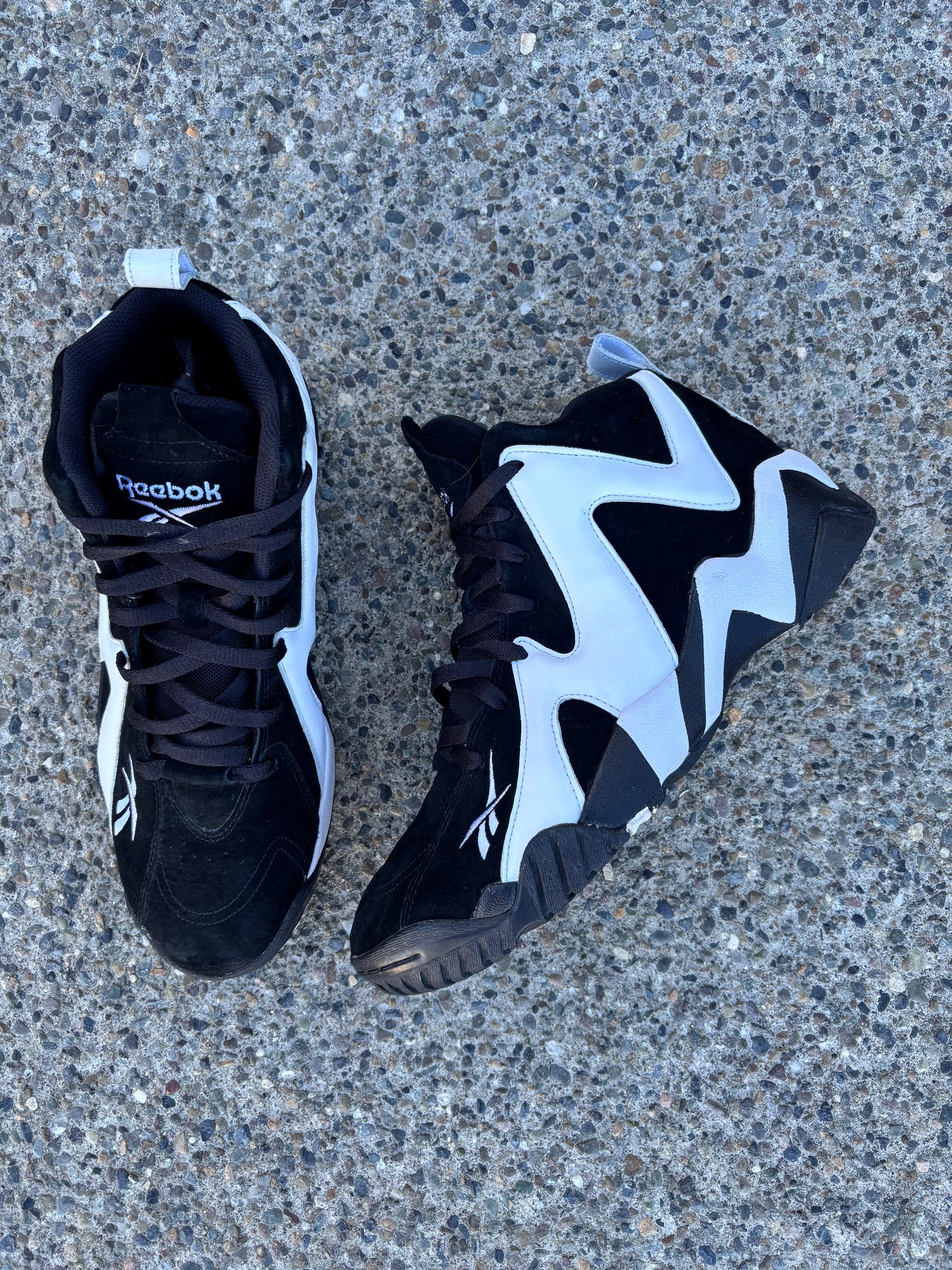 Pre Owned 2020 Reebok Kamikaze II Black White Men’s Size 12 No Box -FV2969