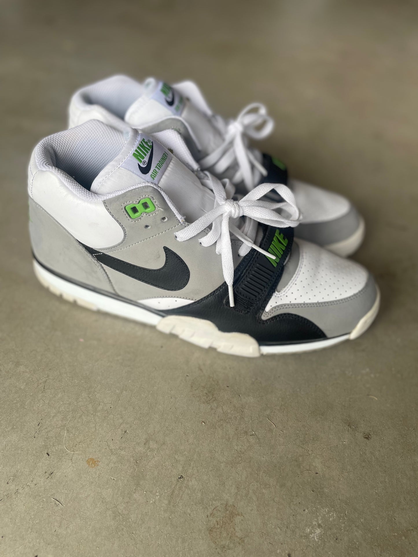 Pre owned Nike trainer 1 “Chlorphyl” sample men’s size 12 no box -