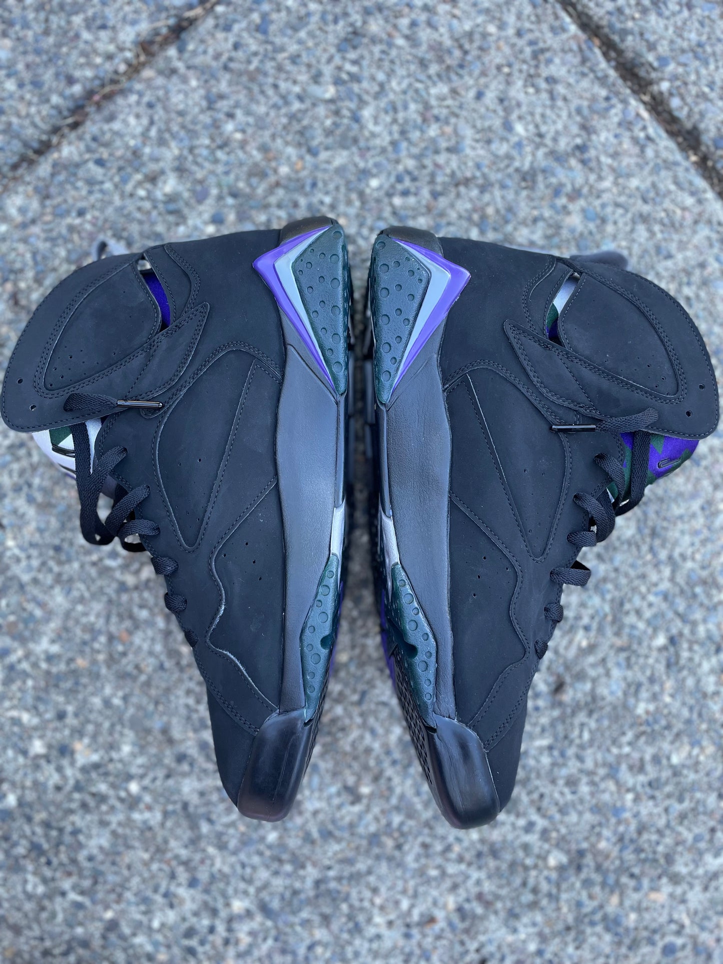304775-503 -Pre owned Jordan 7 retro Ray Allen Bucks size 13 no box