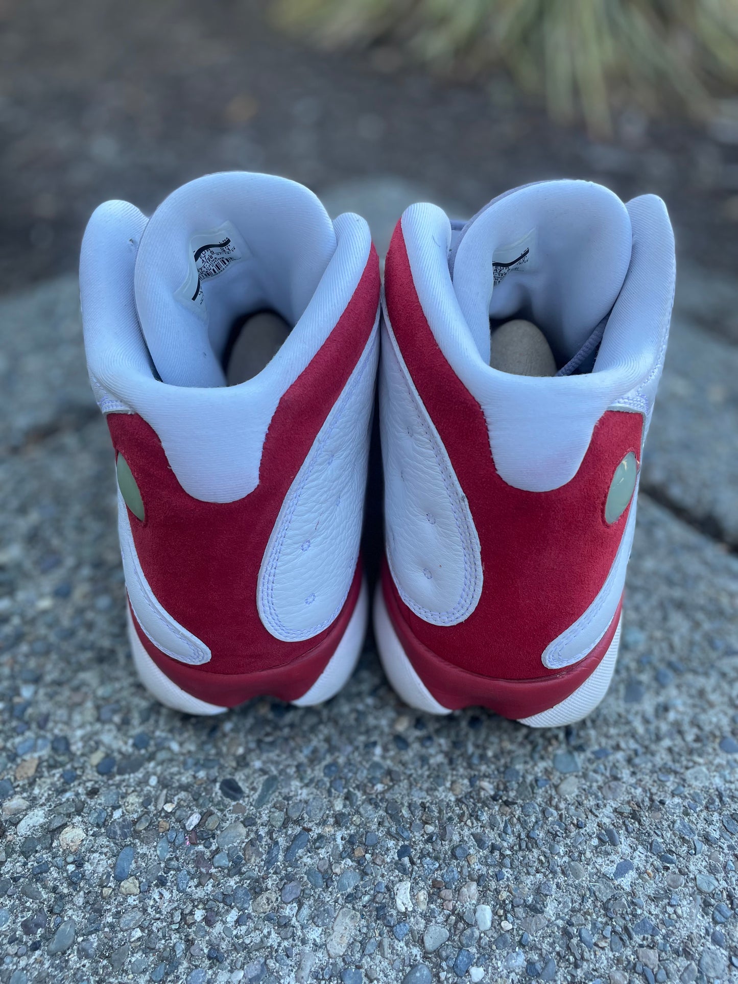 414571-126 Pre owned 2014 Jordan 13 “grey toe” size 13