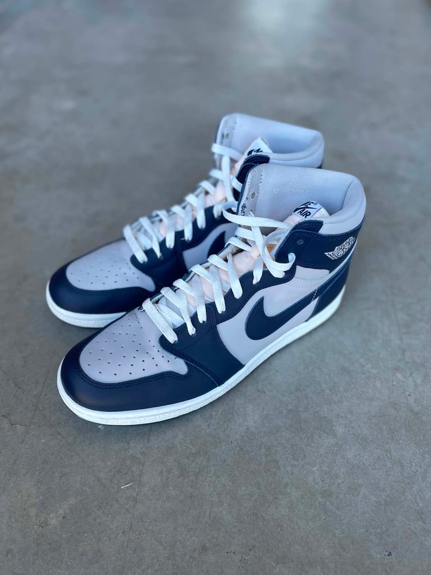 Pre owned Jordan 1 high ‘85 “Georgetown” men’s size 12 no box -BQ4422-400