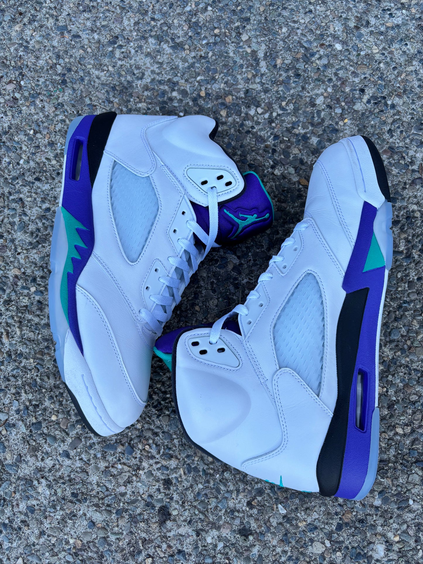 Pre owned 2025 Nike Jordan 5 retro “Grape” size 13 no box-HQ7978-100