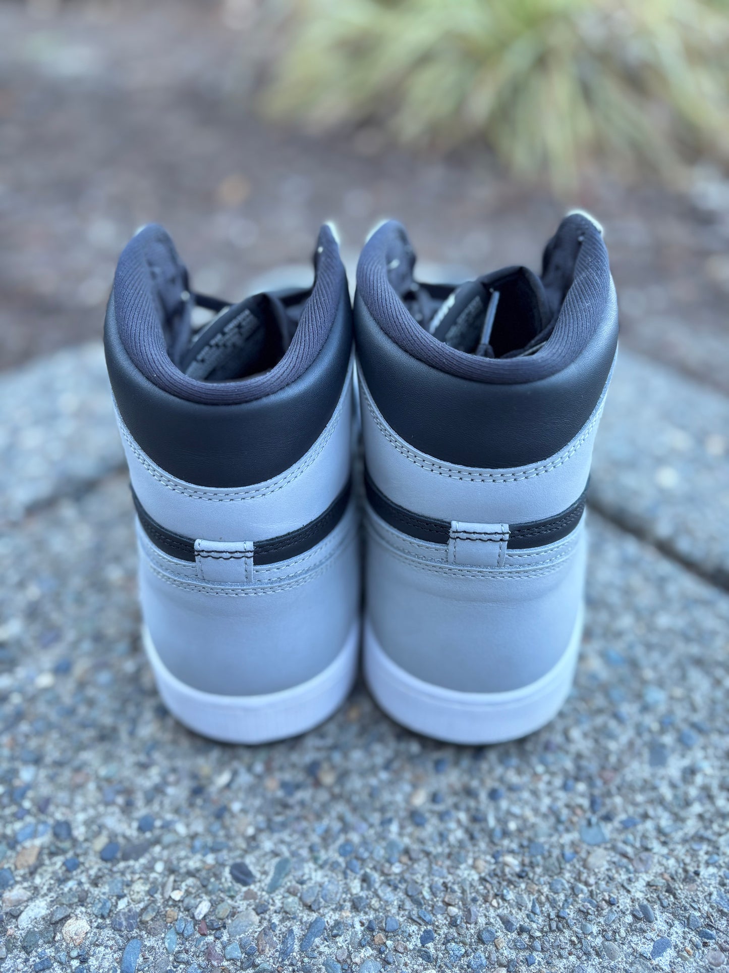 555088-035 -Pre owned Jordan 1 Shadow retro 2.0 size 13 with box